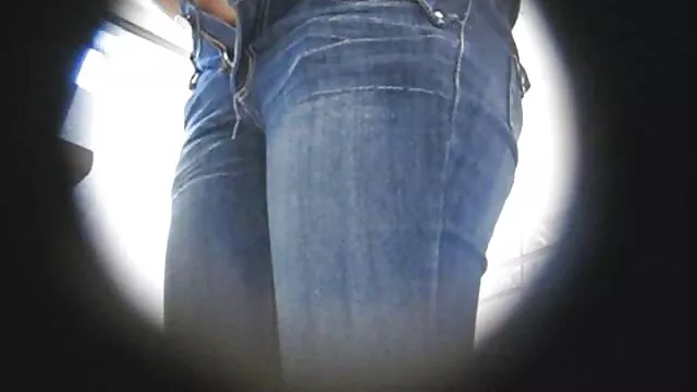 Un amigo colgó a una chica con piercings en su clítoris videos porno vintage en español y la torturó con una descarga eléctrica