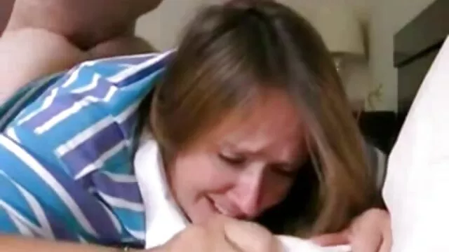 Pareja alemana caliente tiene españolas xxx sexo en la cama