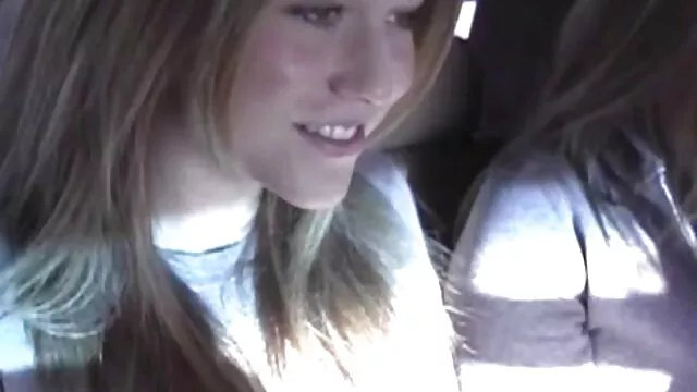 Semental calvo sedujo a otra joven pornos xxx español belleza
