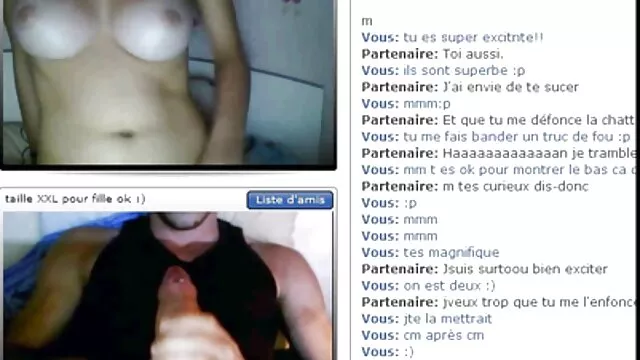 Macho satisfizo hábilmente videos pornográficos gratis en español a la rubia insaciable