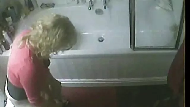 Hermosa rubia ver videos porno en español se llevó al orgasmo en su cama
