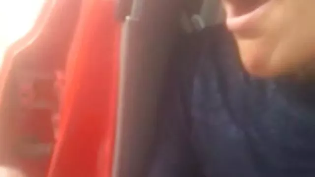 Tasha se llevó españolasxx a sí misma a un orgasmo violento con sus dedos.