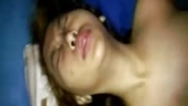 Chica frágil folla duro en la tetonas españolas xxx piscina