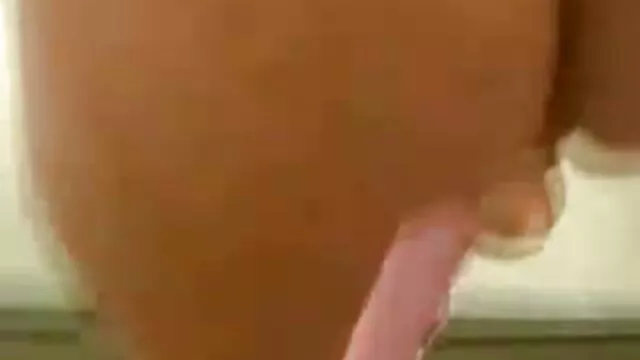 La gorda americana Charlotte acaricia porno en vivo español su coño