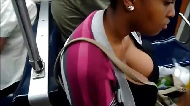 Blue Angel porn sub español se masturba el coño caliente