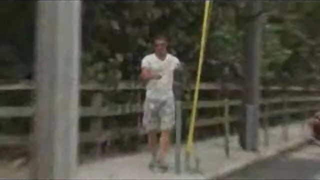 La chica se video pono en español metió una polla en la boca y recibió dinero por ella